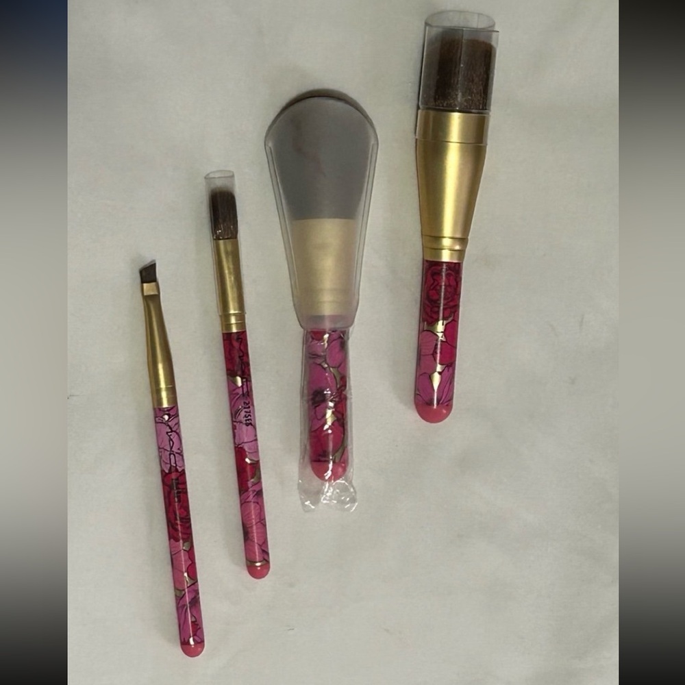 MAC LE Floral Pink Makeup Brush Set